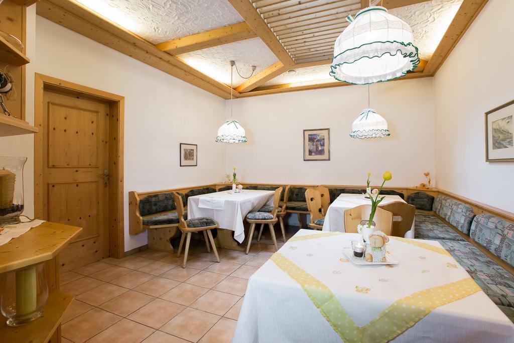 Hotel Alexandres Appiano Sulla Strada Del Vino Zewnętrze zdjęcie