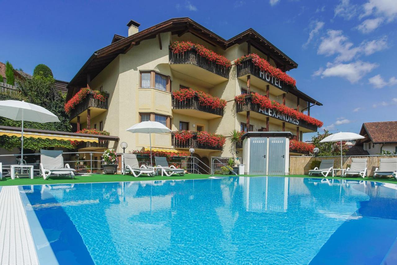 Hotel Alexandres Appiano Sulla Strada Del Vino Zewnętrze zdjęcie